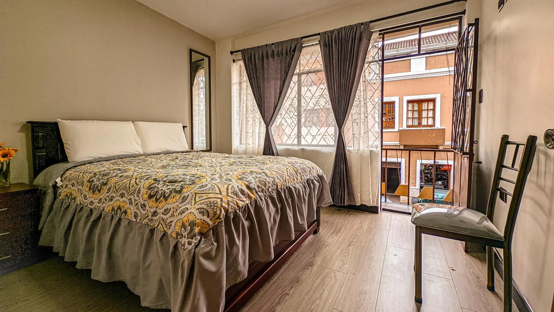 Departamento En Centro De Cuenca Διαμέρισμα Ισημερινός